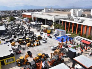 İ̇ş Makinaları Sektörünün Kalbi Antalya’da Atacak