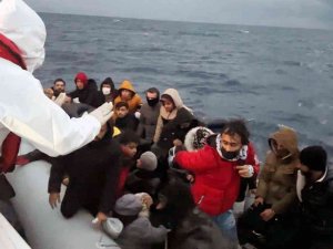 Datça Açıklarında 36 Düzensiz Göçmen Kurtarıldı