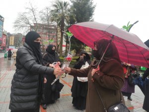 Saadet Partisi Rize İl Kadın Kolları: Sadece 8 Mart’ın Değil, Her Günün Değerli Olduğuna İnanıyoruz
