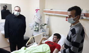 İl Başkanı Zerdeci, Kazazede Öğrencileri Hastanede Ziyaret Etti
