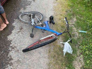 Otomobilin Çarptığı Bisikletli Genç Yaralandı