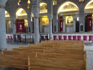 Diyarbakır’da 7 Yıldır Kapalı Olan Ermeni Kilisesi, İbadete Açılması İçin Gün Sayıyor