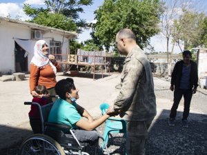 Diyarbakır İ̇l Jandarma Komutanlığı Ekipleri Engellileri Unutmadı