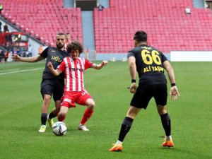 Spor Toto 1. Lig: Samsunspor: 0 - İ̇stanbulspor: 0