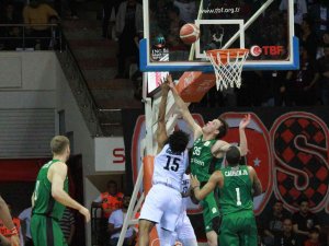 Ing Basketbol Süper Ligi Play-off: Gaziantep Basketbol: 82 - Darüşşafaka: 85