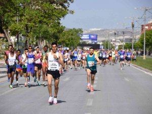 Konya’da Yarı Maraton Coşkusu