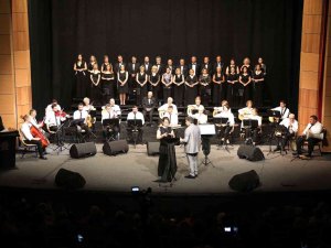 Atakum Belediyesi Türk Sanat Müziği Korosu’ndan Bahar Konseri