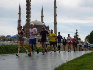 30 Atlet, Mimar Sinan’ın Ustalık Eseri Selimiye Çevresinde 11 Tur Attı
