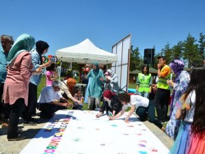 Erzurum’da Koruyucu Aile Günü Etkinlikleri