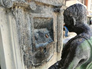 Romalı Heykelini Benzin Dökerek Yakan Şahıs Gözaltına Alındı