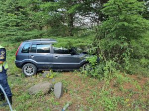 Yoldan Çıkan Otomobil Ağaca Çarpttı: 2’si Çocuk 7 Yaralı