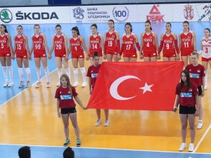 U17 Balkan Şampiyonası: Türkiye: 3 - Romanya: 0