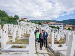 Başkan Soyer Ve İ̇zmir Heyeti Srebrenitsa’yı Yerinde Anacak
