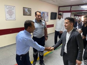 Öz Sağlık İ̇ş Sendikası Diyarbakır Şube Başkanı Aküzüm, Üyeleriyle Bayramlaştı