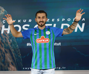 'Futbolcu olmaz' dediler, Çaykur Rizespor'a transfer oldu