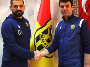 Yeni Malatyaspor’da Teknik Direktör Cihat Arslan İle Yollar Ayrıldı