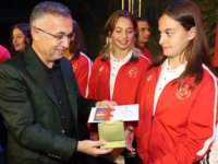 Rize'de Sporun Yıldızları Ödül Töreni Düzenlendi