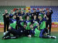 Rize Belediyespor Hentbol Takımı Evinde 3'te 3 Yaptı