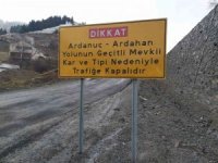 Artvin-Ardanuç-ardahan Karayolu Kar Nedeniyle Ulaşıma Kapandı