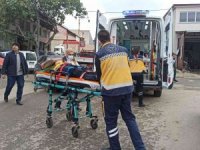 Hafif Ticari Araç İle Otomobil Çarpıştı: 1 Yaralı