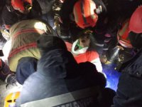 Rize AFAD öncülüğünde, Gaziantep'te anne ve çocuğu 63 saat sonra enkazdan kurtarıldı