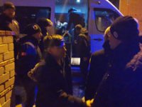 Malatya'daki depremde evleri yıkılan 20 kişilik aile Of'a getirildi