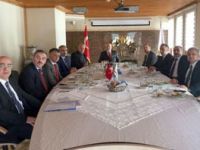 RTEÜ Geliştirme Vakfı'nda Görev Değişiklikleri İsmail Kahraman'ın Yerine Nusret Bayraktar Seçildi