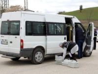 Polis Memuru Minibüste İntihar Etti