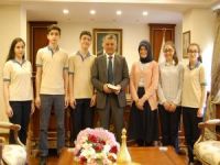 Rize'nin Genç Kalemlerinden Renkli Öyküler