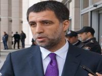 Hakan Şükür ve babası hakkında yakalama kararı çıkarıldı