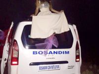 Boşanmayı Aracını Süsleyerek Kutladı