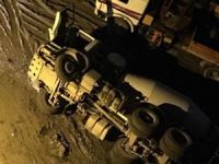 Timya Vadisinde Beton Mikseri Devrildi