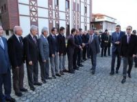 Vali Bektaş'tan Fındıklı'da Bir Dizi Ziyaret