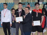 Malatya'dan Rize'ye Masa Tenisi Birincisi Olarak Döndüler