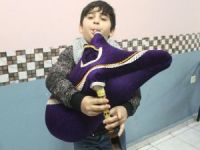 Hem Eğleniyor Hem De Kültürlerini Öğreniyorlar