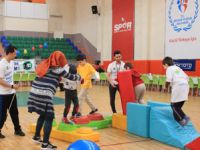 Rize'de Otizm Farkındalık Etkinliği Düzenlendi