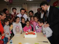 Hastanedeki Çocuklara Sürpriz