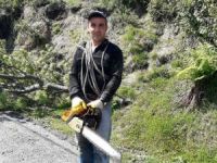 Ekmek Onun İçin Aslanın Midesinde Değil Ağaçların Tepesinde
