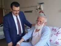 Başkan Genç, Arefe Günü Hastaları Ziyaret Etti