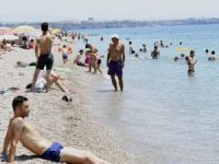 Antalya’da Sahiller Doldu