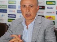Rizespor'da Metin Kalkavan ve Yönetimi Bıraktı
