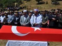 Şehit Polis Memuru Toprağa Verildi