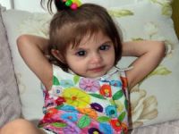 Dünyası Kararan Minik Simay Yardım Bekliyor