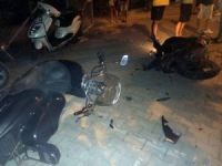 Önce Motosiklete Sonra Turist Çifte Çarptı: 1 Ölü, 2 Yaralı
