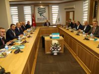 Gençlik ve Spor Bakanı Osman Aşkın Bak, RTEÜ Geliştirme Vakfı Mütevelli Heyet Toplantısına Katıldı