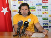 Rizespor Teknik Direktörü Üzülmez: "Sihirli Değneğim Yok"