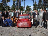 RTEÜ Öğrencileri Elektromobil Araç Üretti