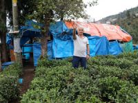 15 Yıldır Yaz Kış Çadırda Yaşıyor