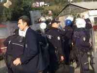 Emniyet Amiri, Parke Taşından 1 Adımla Kurtuldu