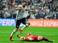 Kartal Evinde Uçtu